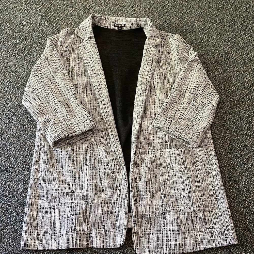 Express black and white blazer